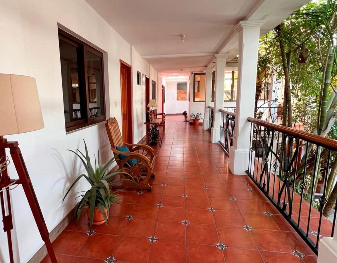Matalbatz Hotel Cobán Exteriör bild
