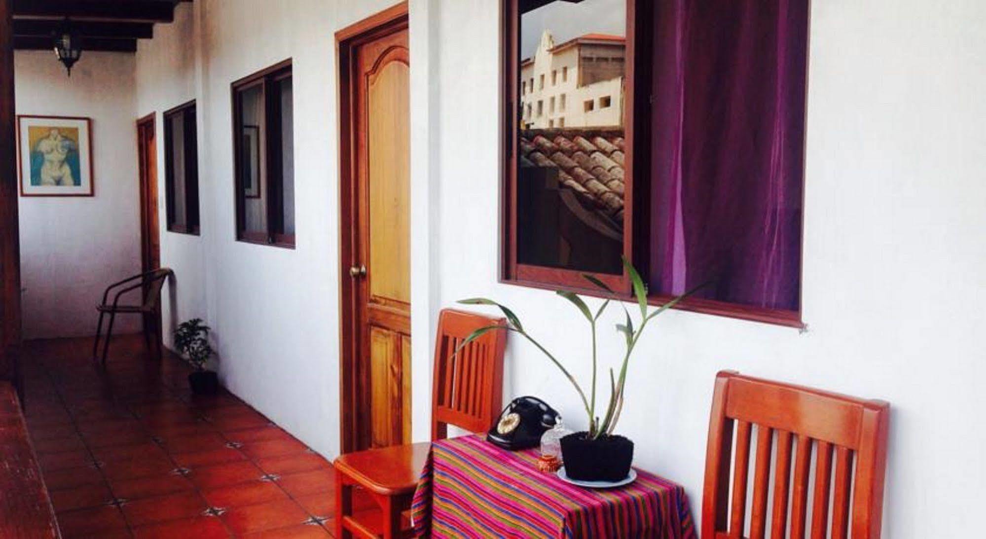 Matalbatz Hotel Cobán Exteriör bild